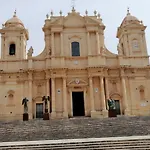 La Cascina Di Barone Noto